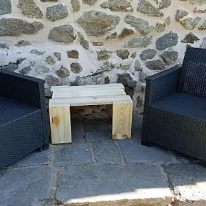 Maisonnette Chaleureuse De 35m2 Miremont (Puy-de-Dome)